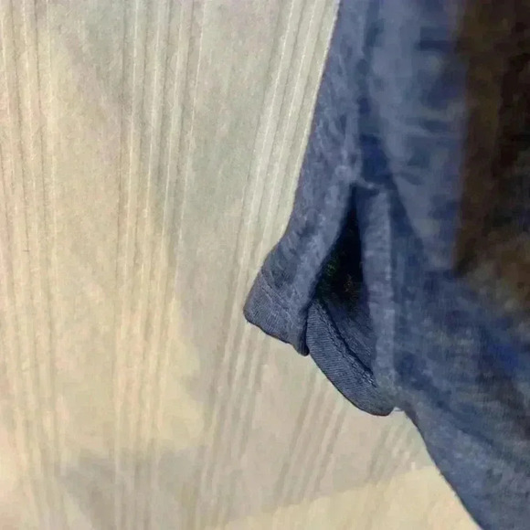 BCG BURNOUT SHORT SLEEVE V-NECK WORKOUT TOP SHIRT BLUE‎ SIZE M LIGHTWEIGHT - Picture 4 of 6